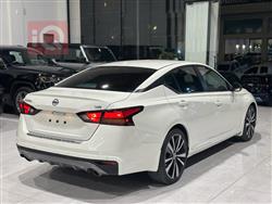 نیسان ئەلتیما